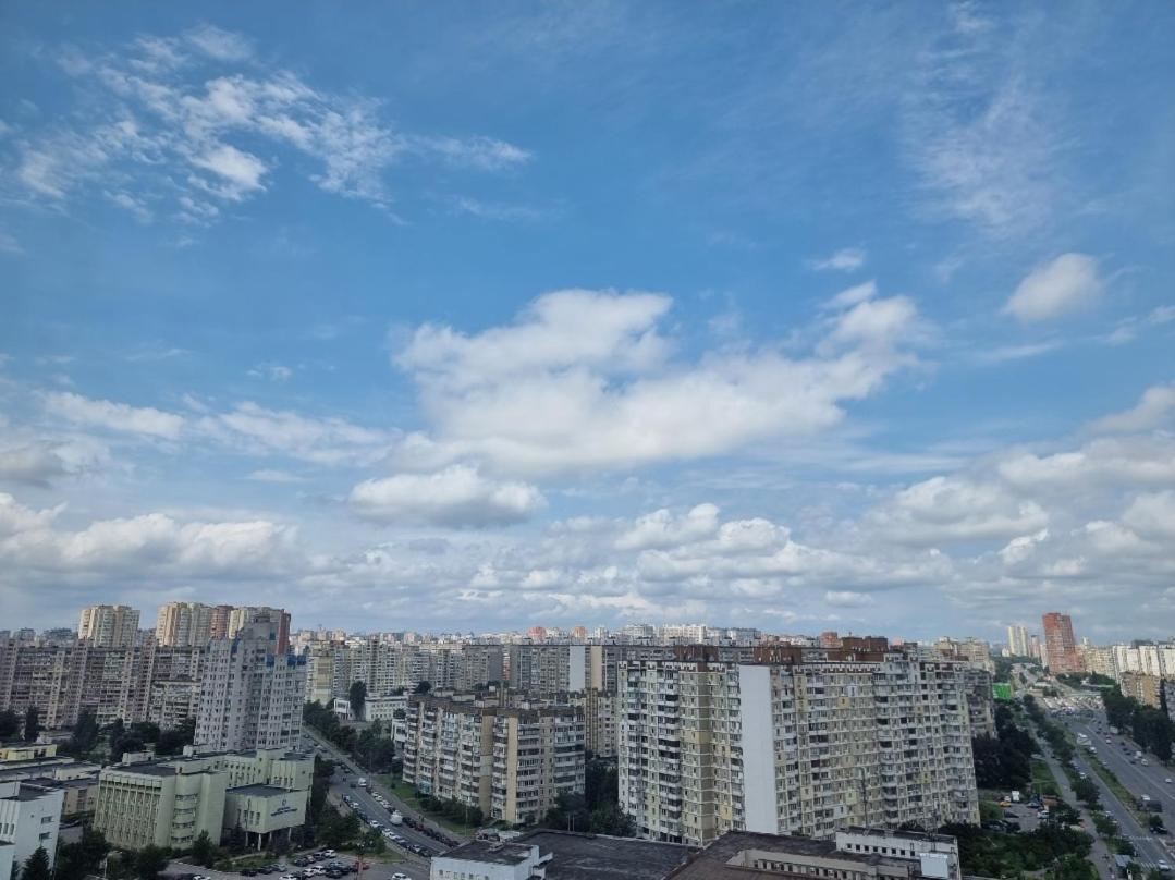Квартира Метро Харківська, Позняки Жк Лебединий Κίεβο Εξωτερικό φωτογραφία
